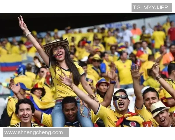 意大利足球明星倾情献艺室内表演盛宴引爆激情与欢笑 意大利足球明星倾情献艺室内表演盛宴引爆激情与欢笑